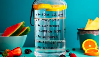 开云网页版-女足比赛中，中国队员李某表现出色，助球队取胜，中国女足队员李影