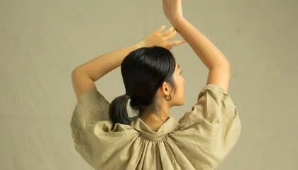 开云体育移动版-中国羽毛球青训赛爆出黑马，16岁少年一战成名，青少年羽毛球赛事